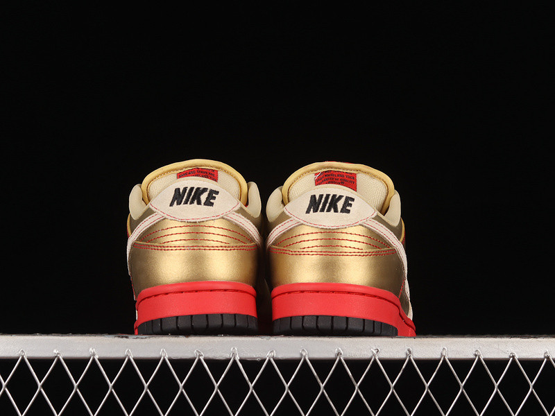 Nike SB Dunk Low Money Cat - 304292-771