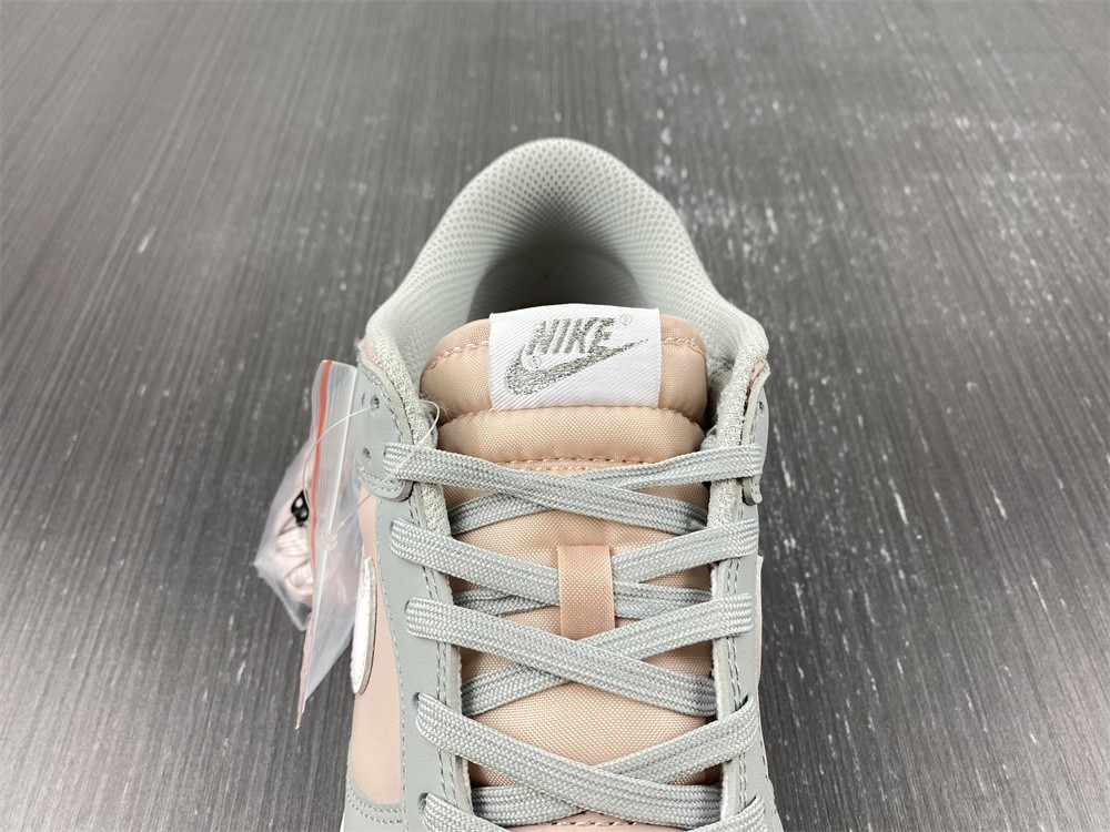 Nike Dunk Low Pink Oxford (W) DM8329-600