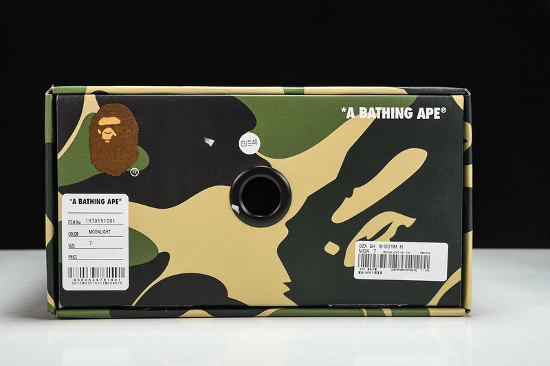 BAPE SNEAKERS