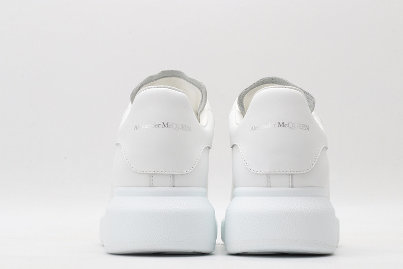ALEXANDER MCQUEEN SNEAKER