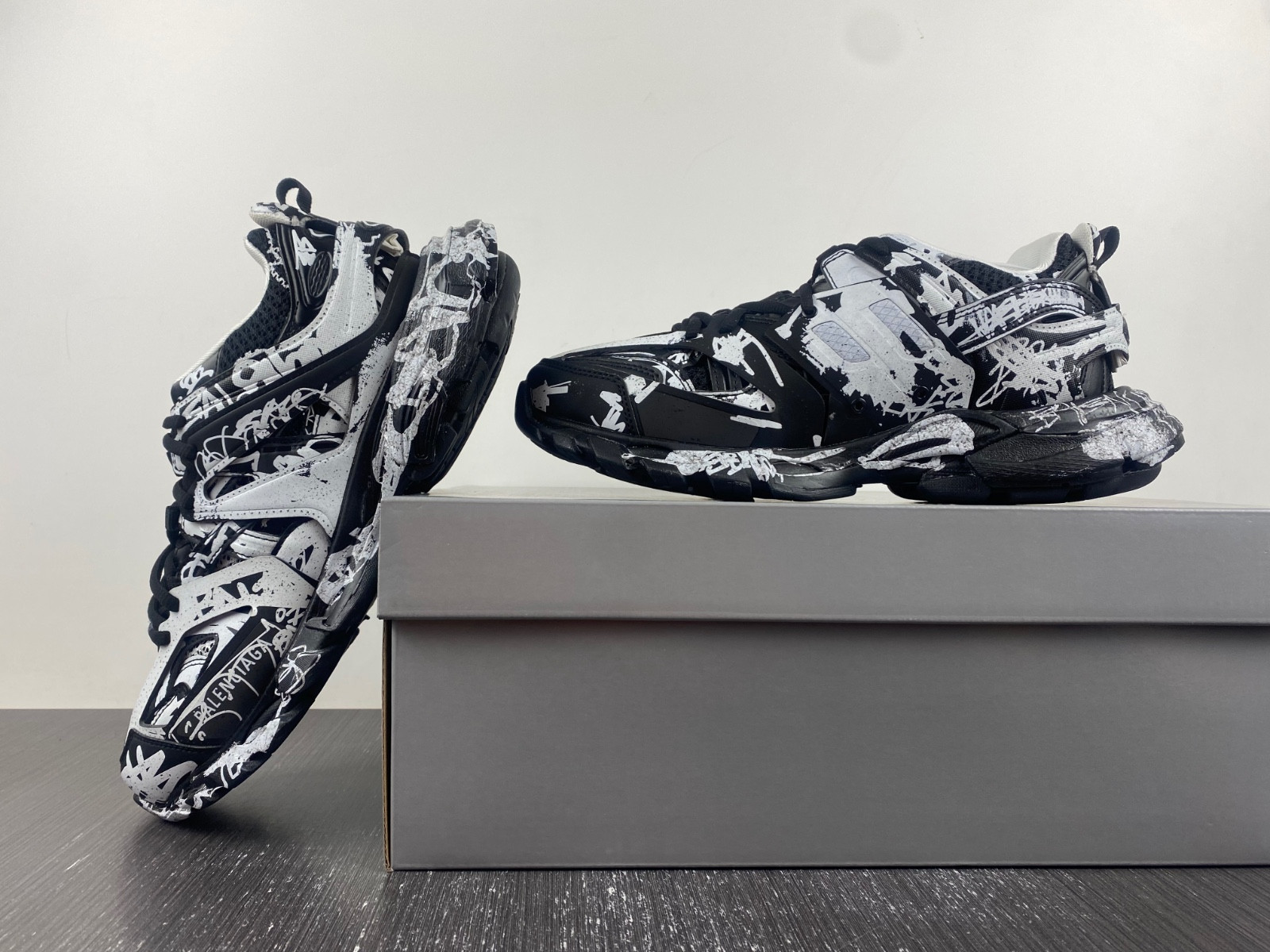 Ba*len*cia*ga track trainer 542023 w3rra 1090