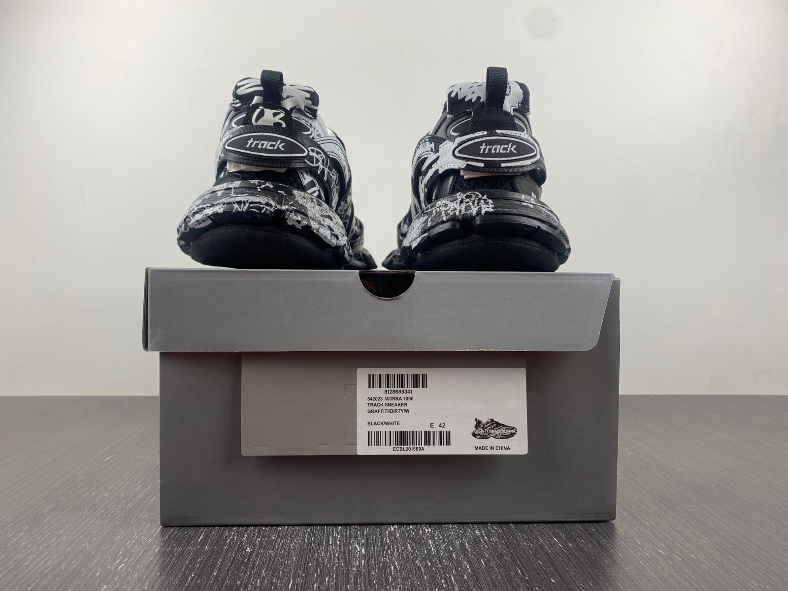 Ba*len*cia*ga track trainer 542023 w3rra 1090