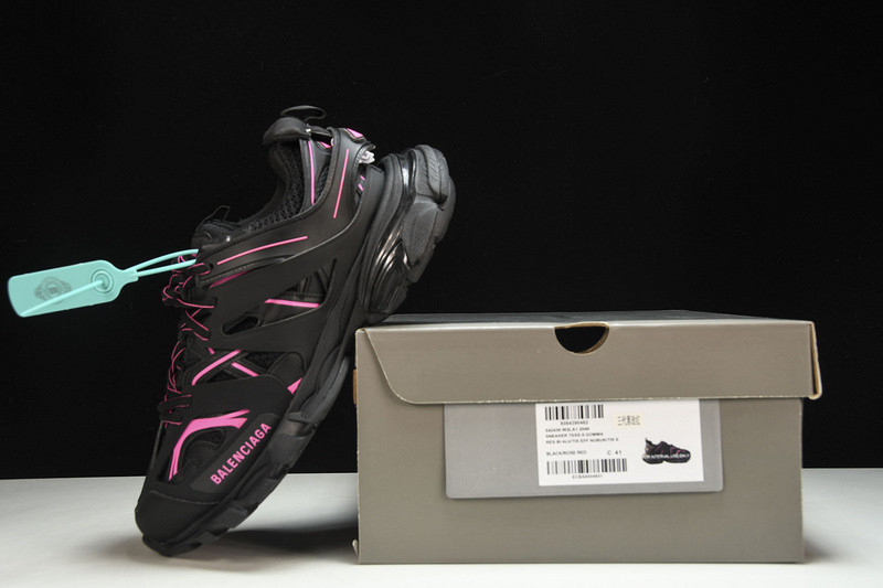 Ba*len*cia*ga track 542436 w2la1-2046