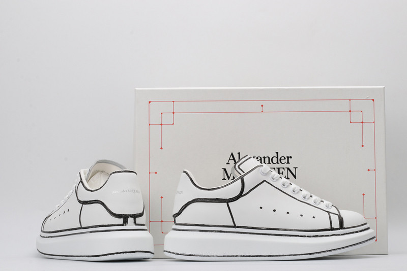 ALEXANDER MCQUEEN SNEAKER