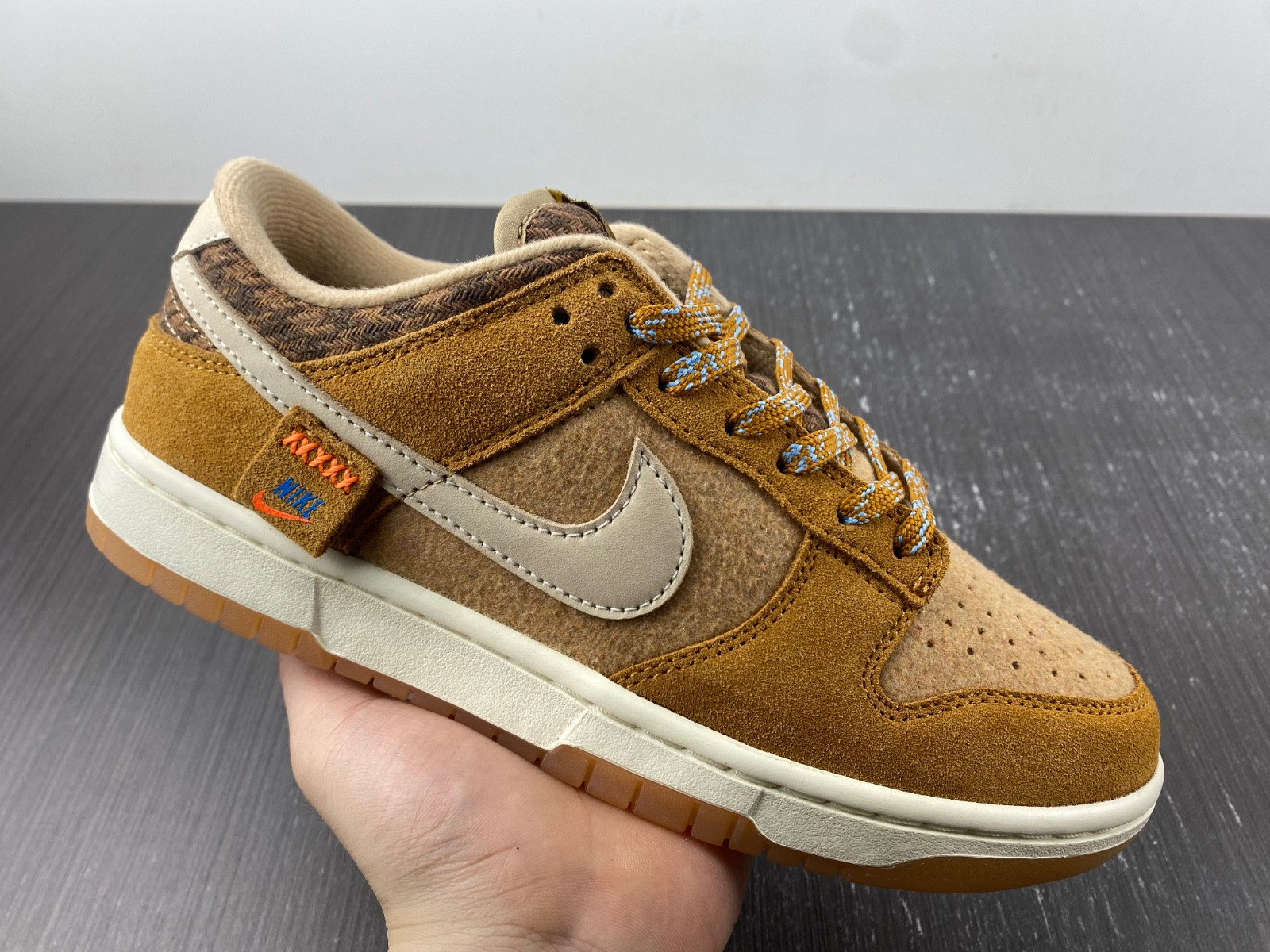 Nike Dunk Low "Teddy Bear" DZ5350-288