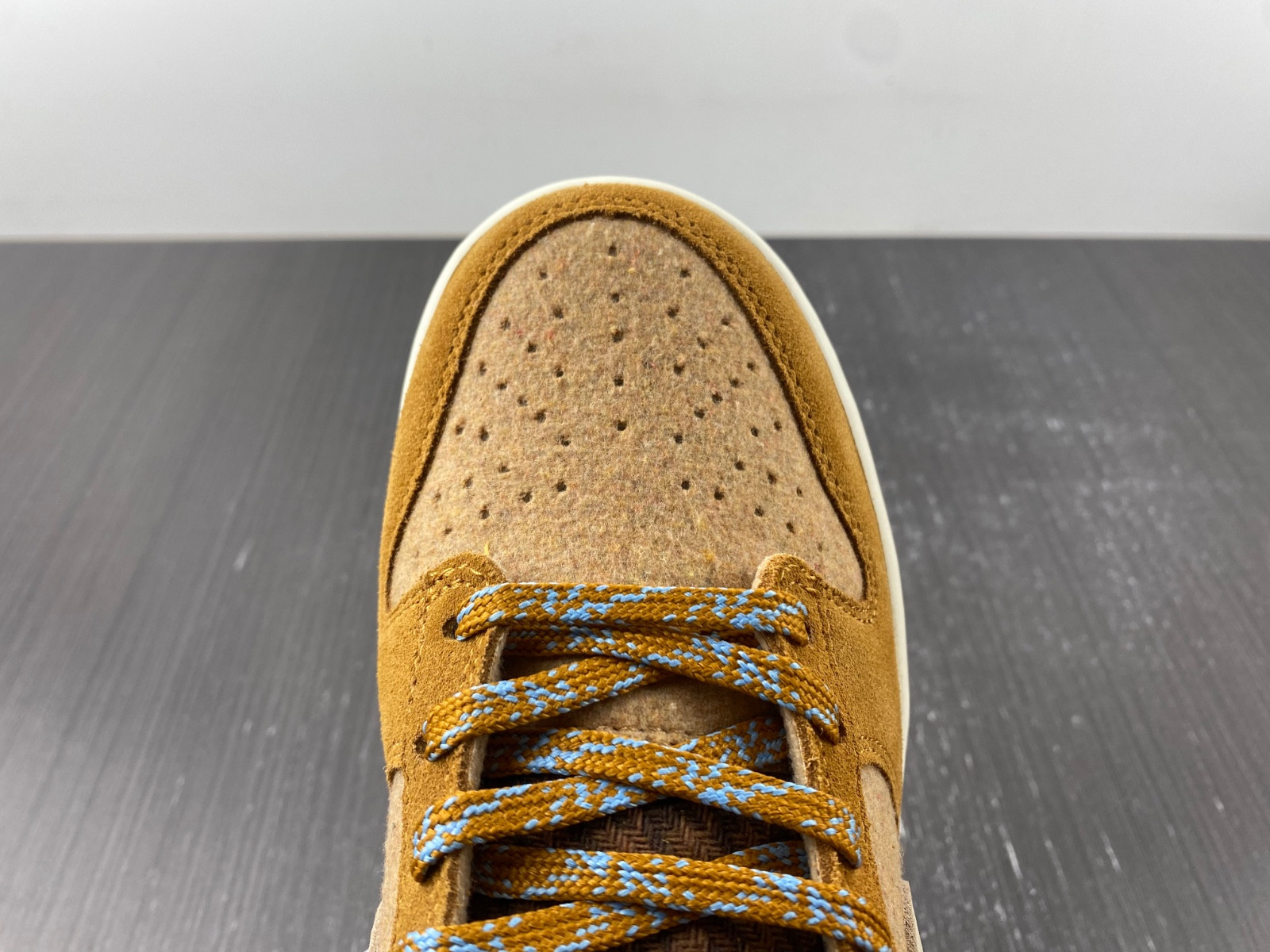 Nike Dunk Low "Teddy Bear" DZ5350-288