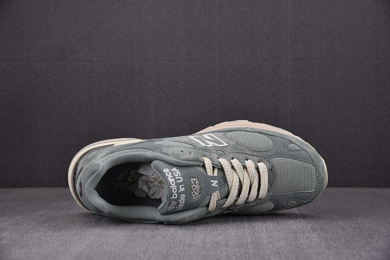 New Balance 993 MiUSA Kith Pistachio MR993KH1