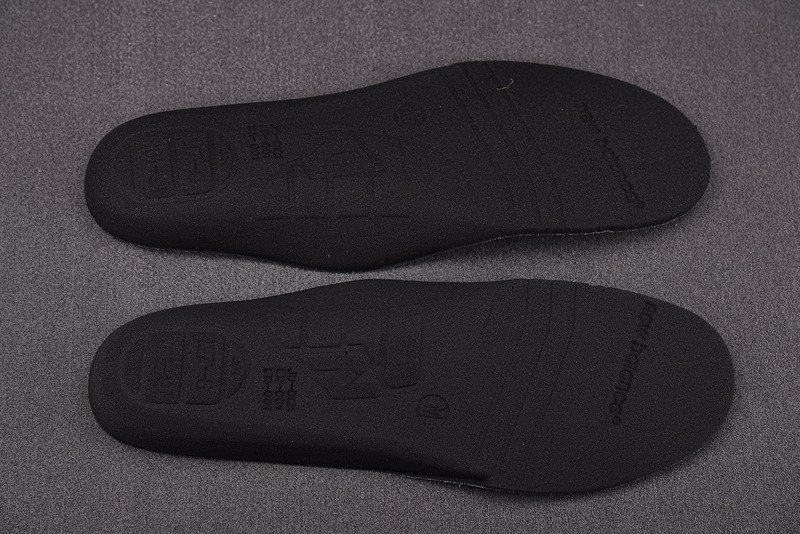 New Balance 993 MiUSA Kith Pistachio MR993KH1