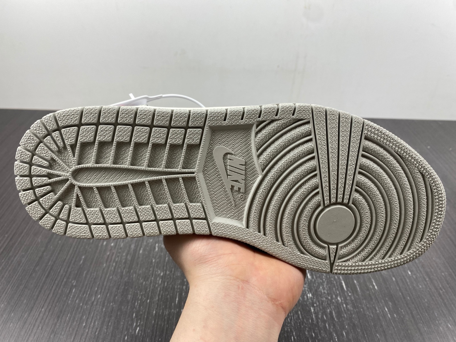 Jordan 1 Retro Low OG Black Cement - CZ0790-001