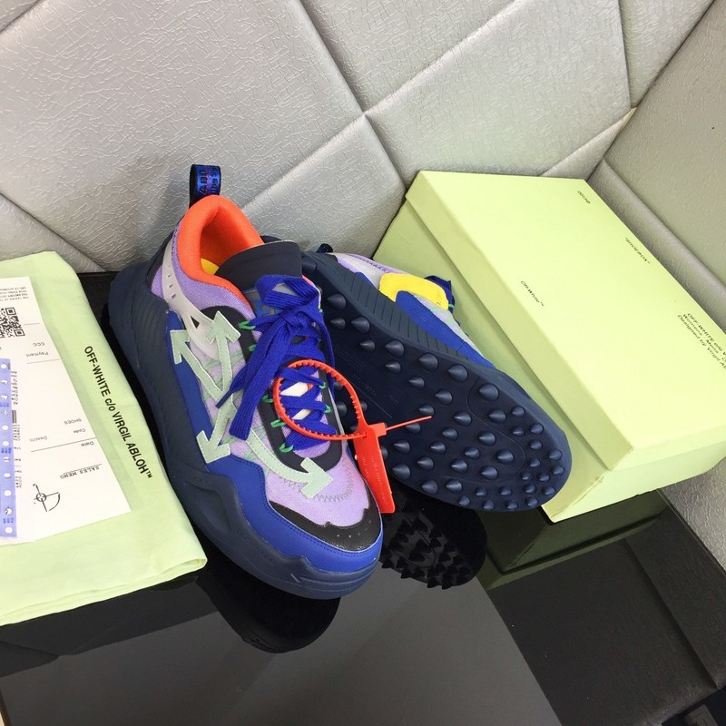 OW C/O ODSY-1000 SPORTS SHOES