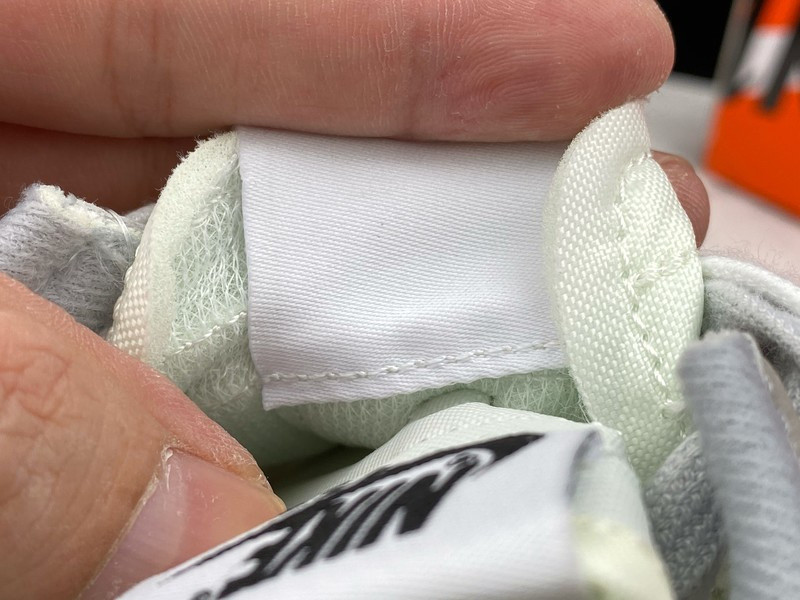 NIKE LD WAFFLE X SACAI SUMMIT WHITE BV0073-100