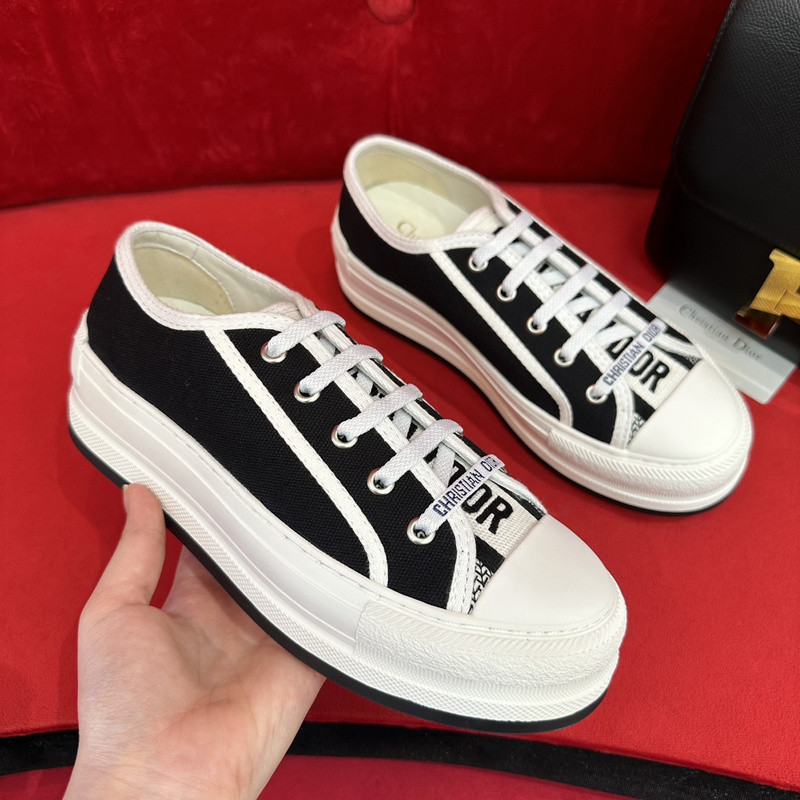 B23 OBLIQUE LOW SNEAKERS