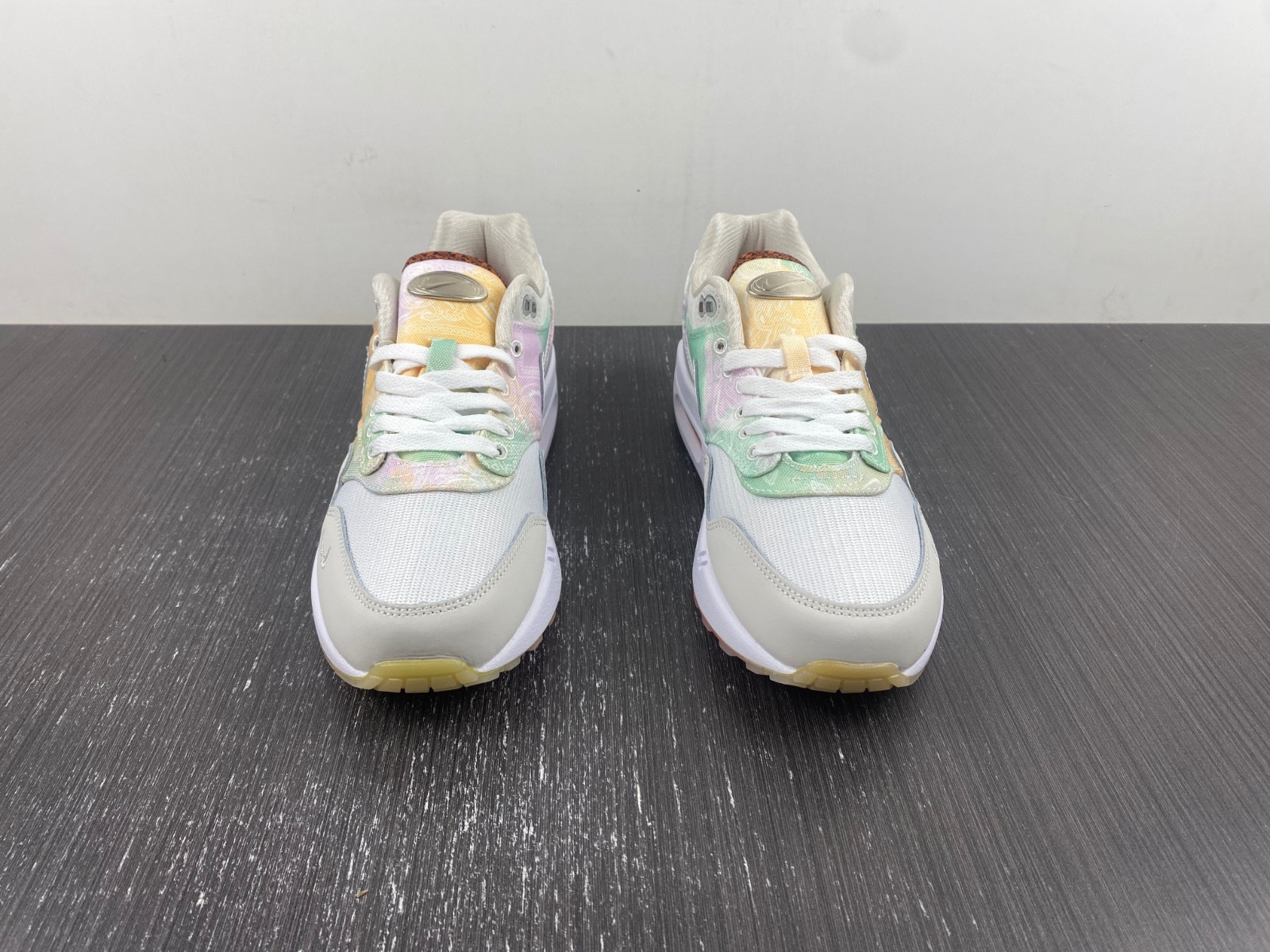 Nike Air Max 1 Metal Charms FJ7734-101