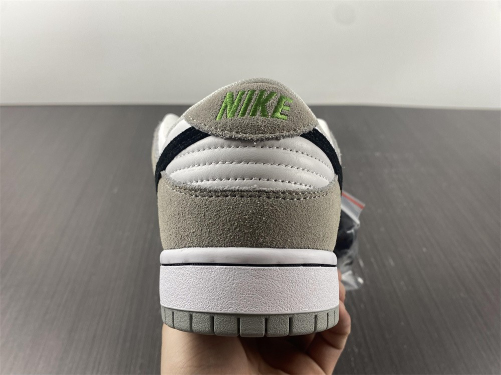 Nike SB Dunk Low Chlorophyll BQ6817-011