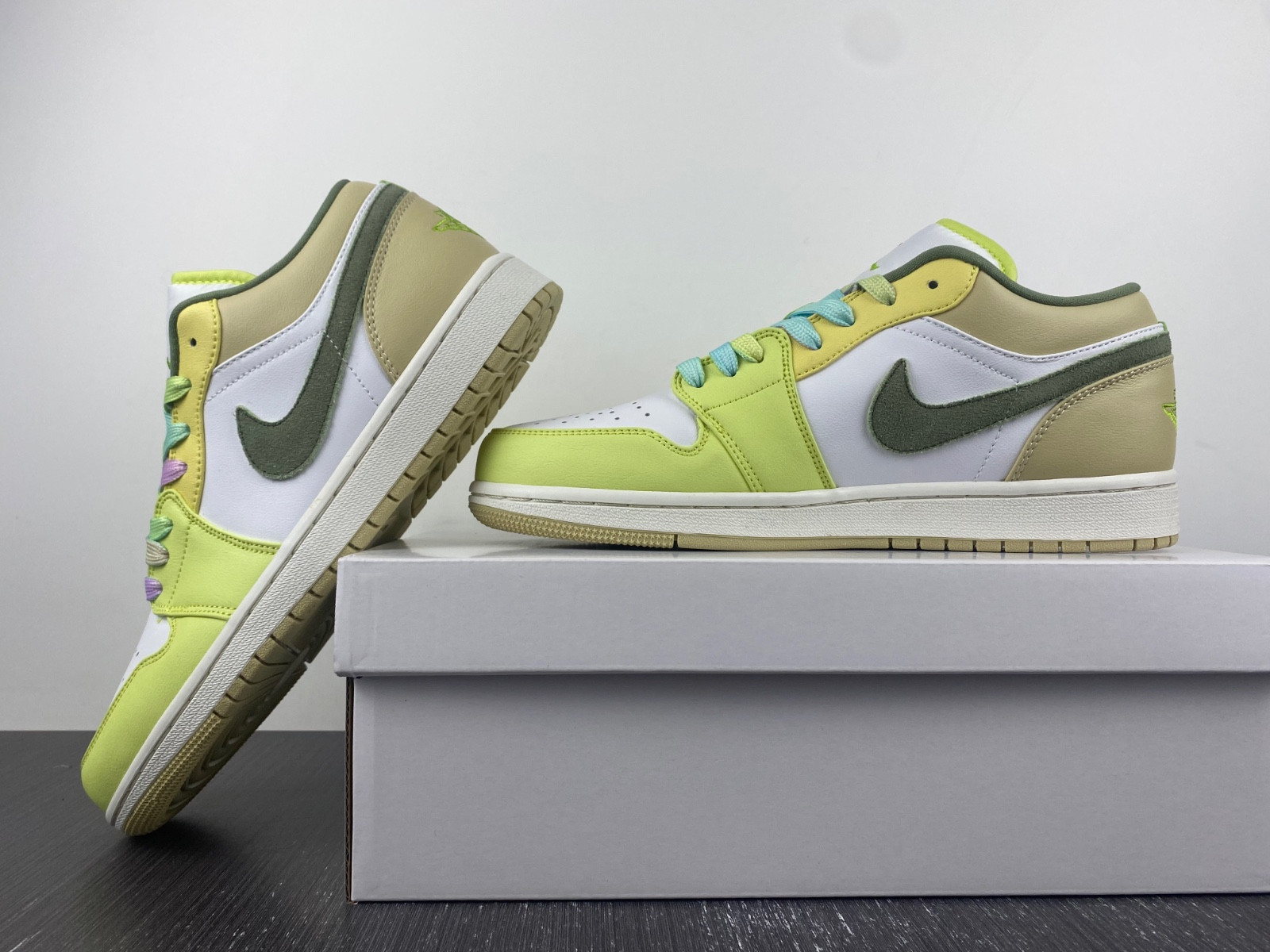 Air Jordan 1 Low White Volt Green Tan FD9906-131