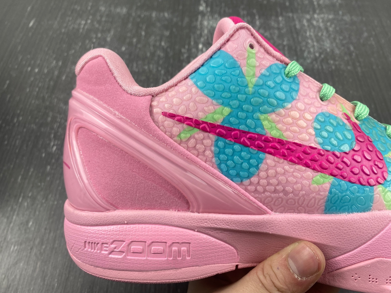 （NIKE）Zoom Kobe 6 ZK6 CM2190-621