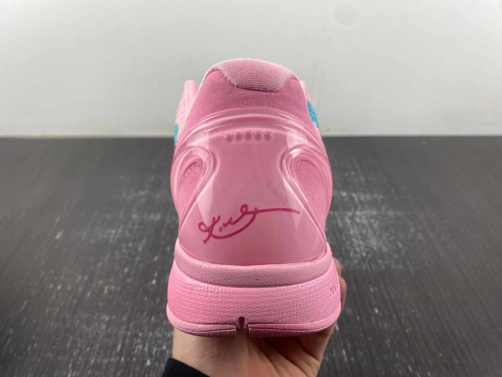 （NIKE）Zoom Kobe 6 ZK6 CM2190-621