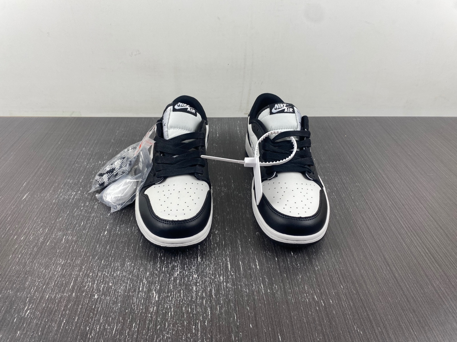 OFF-WHITE x Travis Scott x Air Jordan 1 OW DM7866-188