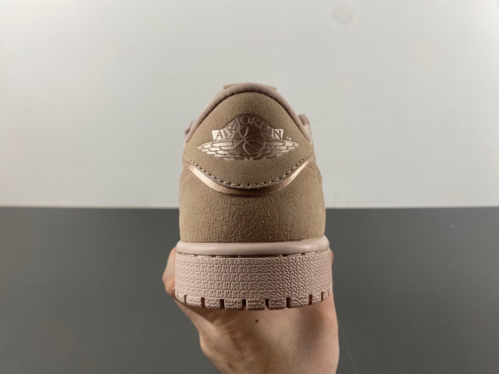 Jordan 1 Retro Low NS Particle Beige 2018 - AO1935-204