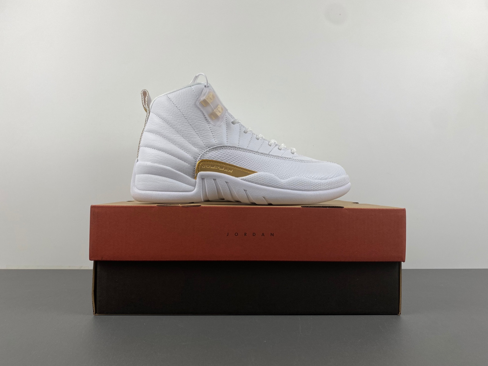 Air Jordan 12 Phantom FD9101-007