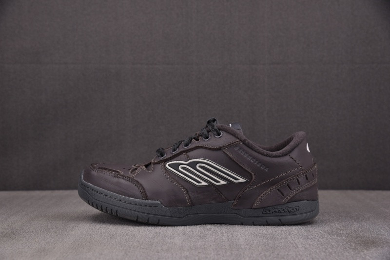 Balenciaga Hamptons Worn-Out