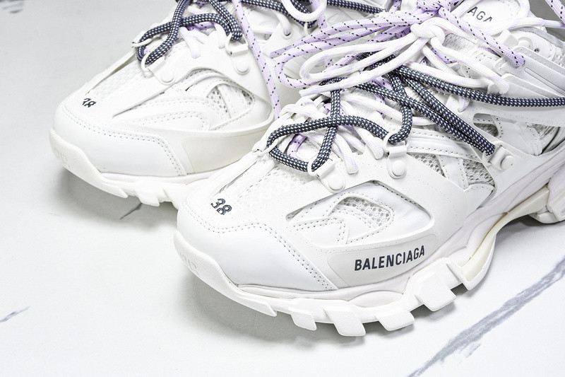 BALENCIAGA TRACK 800590 WTRHK 0010