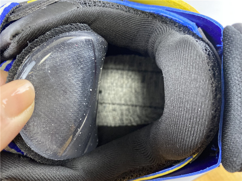 Ba*len*cia*ga tess s. gomma trek low top sneakers (black blue and yellow) 542023 w1gb1 1121