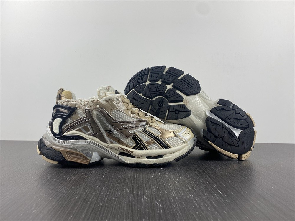 Ba*len*cia*ga runner 677403-w3rn1-1125