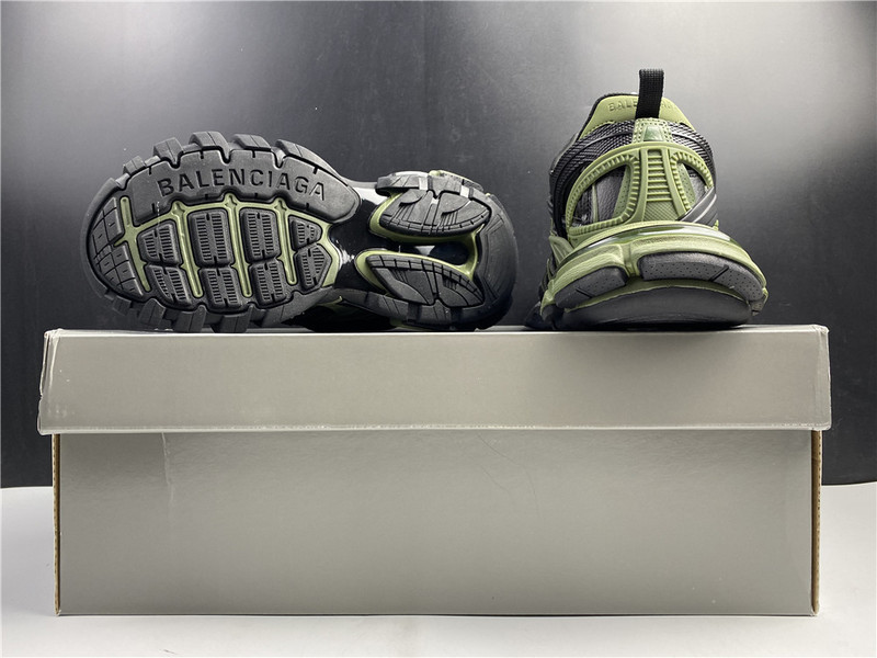 Ba*len*cia*ga sneaker tess.s.gomma led 558614-w3ae1-2311