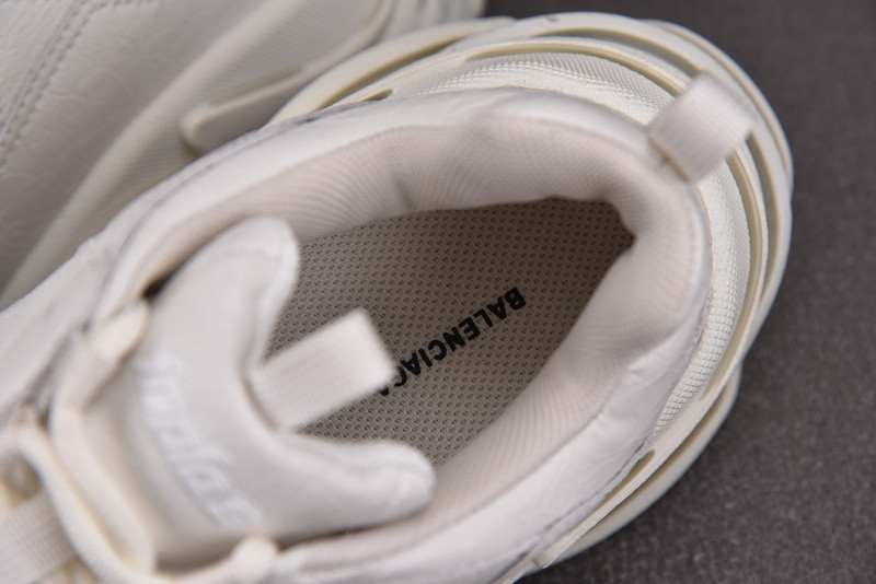 Ba*len*cia*ga triple s 524039 w2fwa 9000