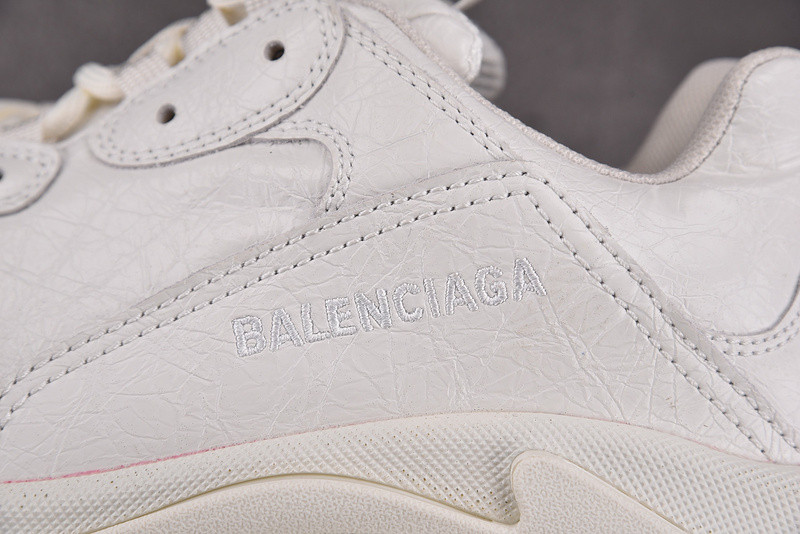 Ba*len*cia*ga triple s 524039 w2fwa 9000