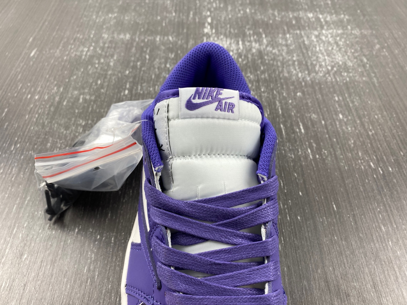 OFF-WHITE x Travis Scott x Air Jordan 1 OW DM7890-386