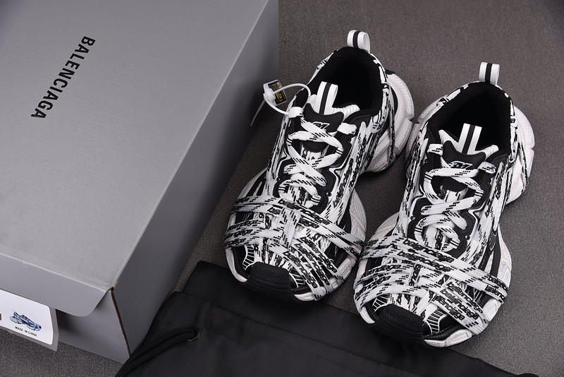 BALENCIAGA 3XL SNEAKER