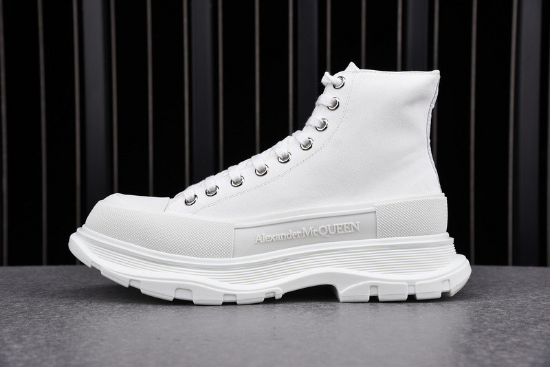 ALEXANDER MCQUEEN SNEAKER