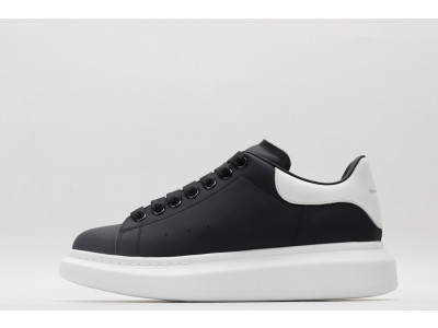 ALEXANDER MCQUEEN SNEAKER