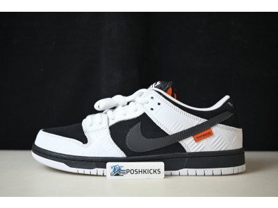 TIGHTBOOTH x Nike SB Dunk Low FD2629-100