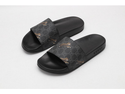 GUC LEATHER SLIDE