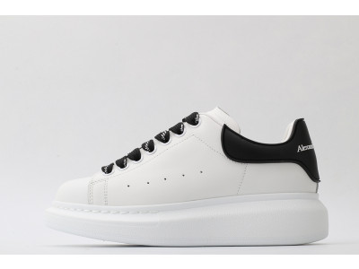 ALEXANDER MCQUEEN SNEAKER
