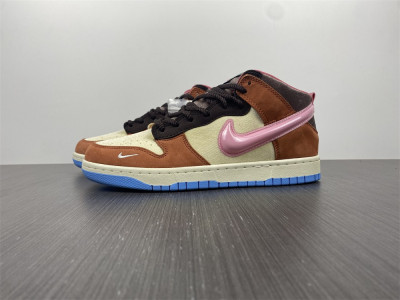 Social Status x Dunk Mid ''Chocolate Milk'' DJ1173-700
