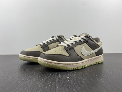 Dunk SB Low "Khaki" FB4960-210