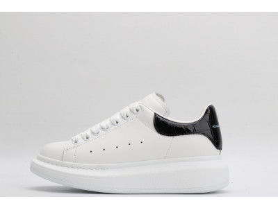 ALEXANDER MCQUEEN SNEAKER