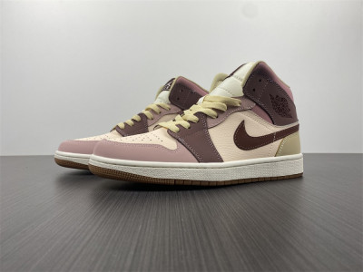 Jordan 1 Mid SE Dark Pony Smoky Mauve (W) DO7440-821