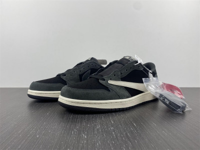 Travis Scott x Air Jordan 1 Low OG DM7866-001