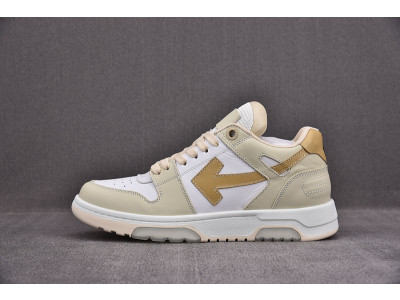 Off-White c/o Virgil Abloh