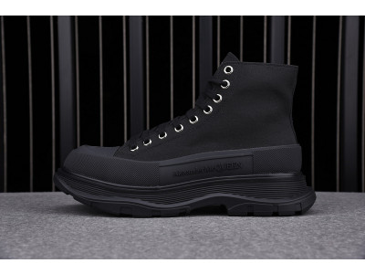 ALEXANDER MCQUEEN SNEAKER