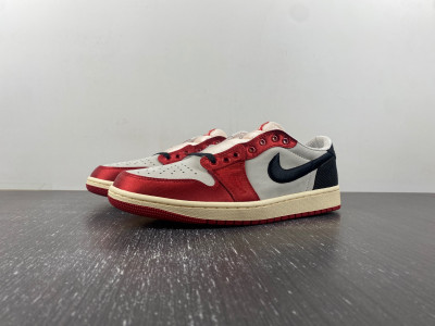 Jordan 1 Retro Low OG Trophy Room Away FN0432-100