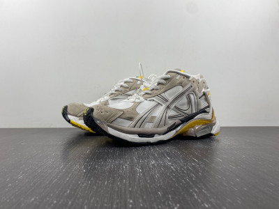 Ba*len*cia*ga runner 772774-w3rny-9176