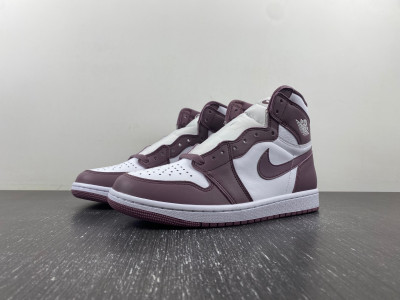 Air Jordan 1 High OG "Mauve" DZ5485-105