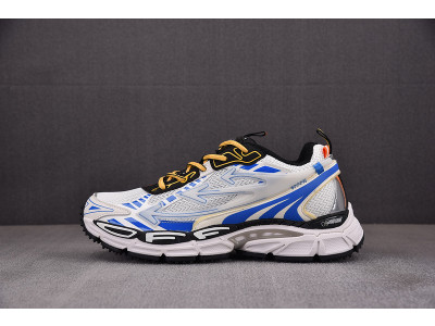 Off-White c/o Virgil Abloh