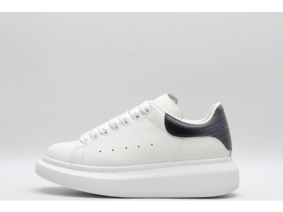 ALEXANDER MCQUEEN SNEAKER
